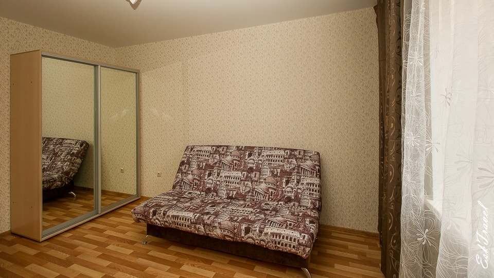 Квартира двухкомнатная ул.Октябрьская (Apartment two-room ul.Oktyabrskaya)